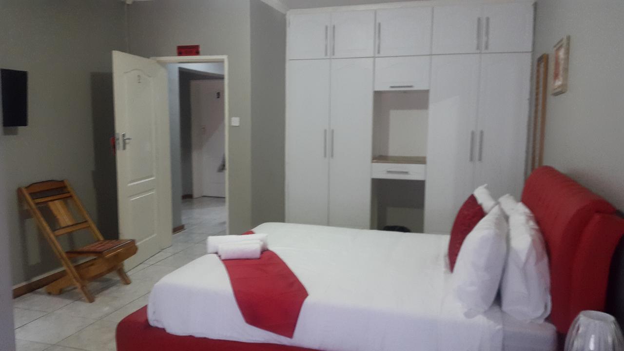 Tintech Bed & Breakfast Francistown Exterior photo