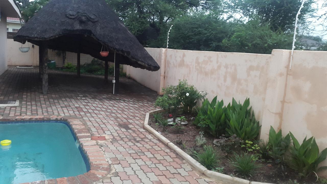 Tintech Bed & Breakfast Francistown Exterior photo